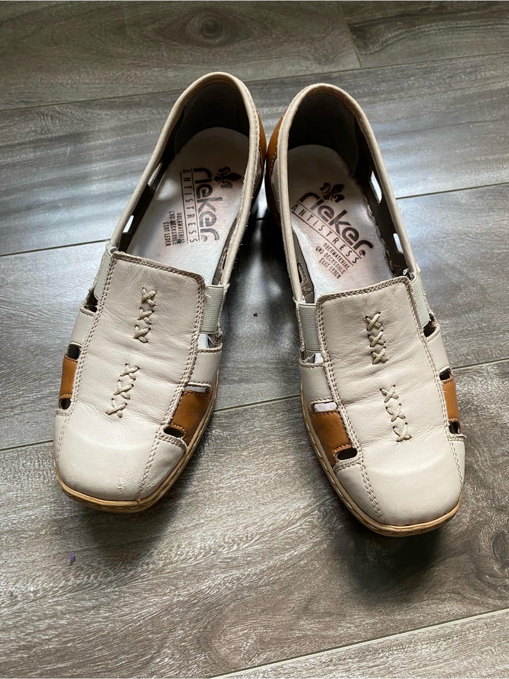 Rieker Women’s Casual Slip-On Loafers in Cream and Tan